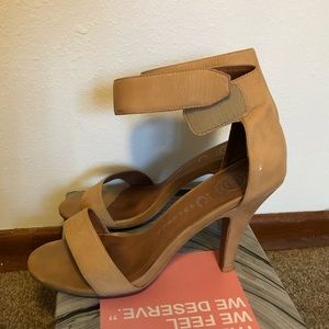 Jeffrey Campbell Hough Nude Sandal